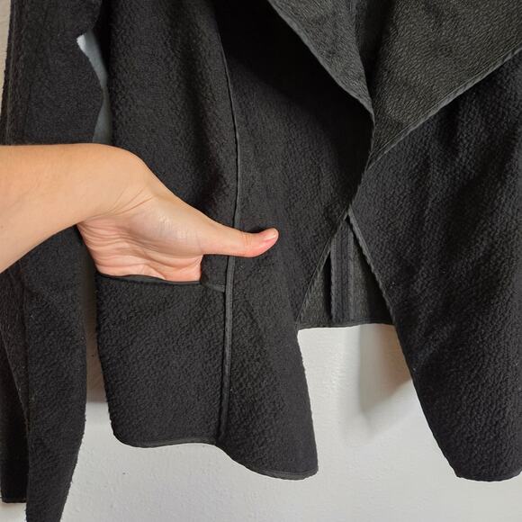 Vince Asymmetrical Boucle Open Front Jacket Black XS Capsule Wardrobe Versatile - Picture 9 of 16